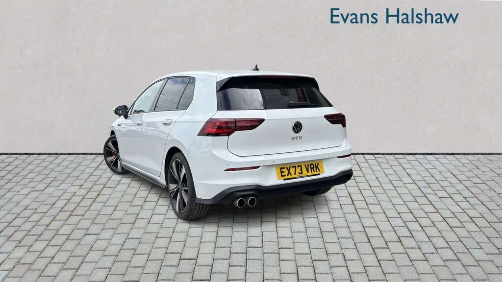 Volkswagen Golf 2.0 Tdi 200 Gtd Dsg 2023 EX73VRK White #2