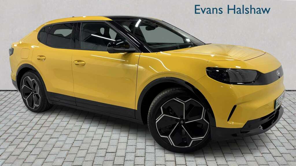 Ford Capri 210Kw Premium 77Kwh 2025 Yellow