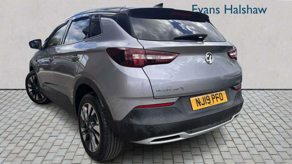 Vauxhall Grandland X 1.2 Turbo Sport Nav 2019 NJ19PFO Grey #2