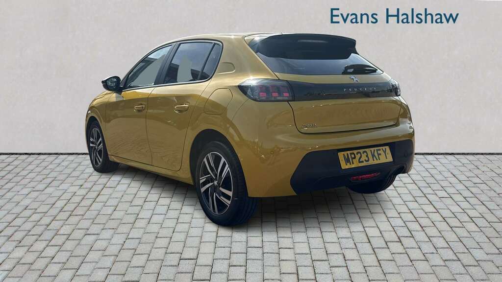 Peugeot 208 1.2 Puretech Active Premium 2023 MP23KFY Yellow #2