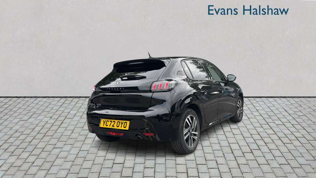 Peugeot 208 1.2 Puretech 100 Allure Premium 2023 YC72OYO Black #3