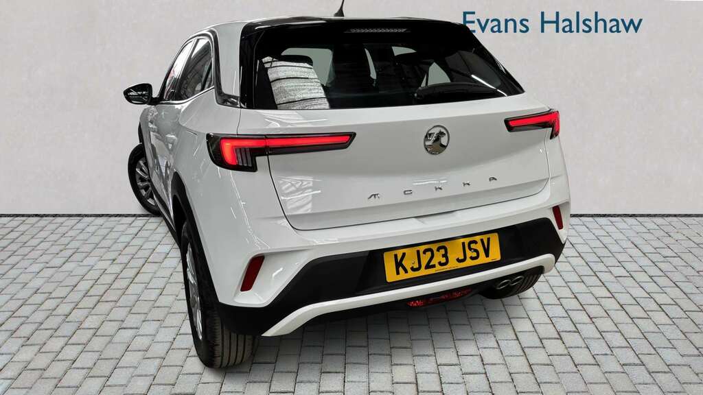 Vauxhall Mokka 1.2 Turbo 136 Design 2023 White