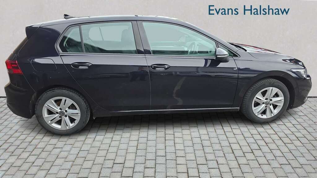 Volkswagen Golf 1.5 Tsi 150 Life 2022 Black #2