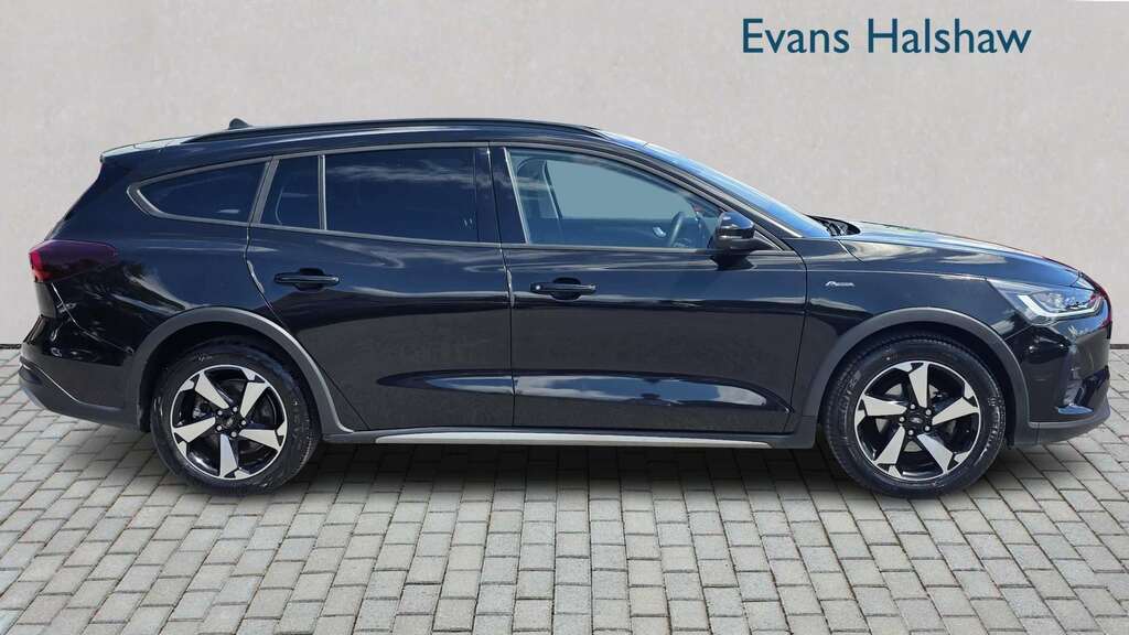 Ford Focus 1.0 Ecoboost Hybrid Mhev Active 2024 AVI4134 Black #2
