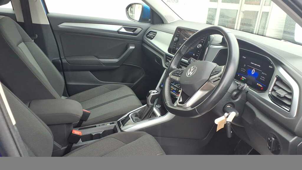 Volkswagen T-Roc 1.5 Tsi Life Dsg 2023 YP23WCC Blue #6