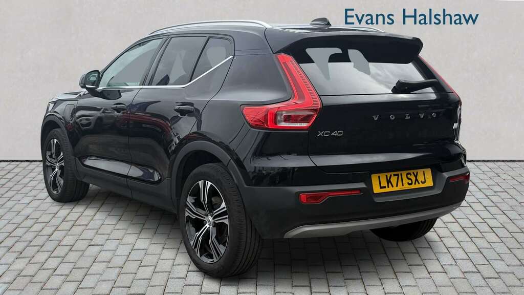 Volvo XC40 1.5 T5 Recharge Phev Inscription Pro 2021 Black