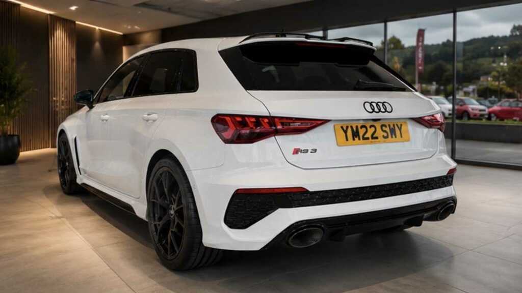 Audi RS3 Rs 3 Tfsi Quattro Carbon Black S Tronic 2022 YM22SWY White #4