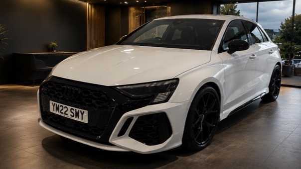 Audi RS3 Rs 3 Tfsi Quattro Carbon Black S Tronic 2022 YM22SWY White #2