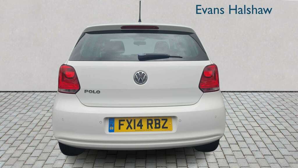 Volkswagen Polo 1.2 60 Match Edition 2014 White #4