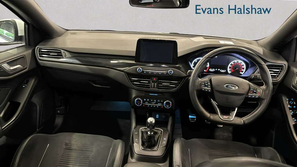 Ford Focus 2.0 Ecoblue 190 St 2019 White #6