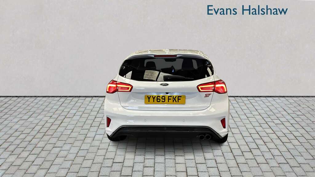 Ford Focus 2.0 Ecoblue 190 St 2019 White #4