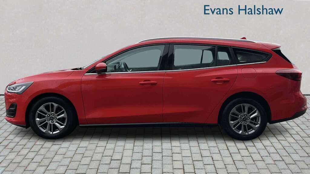 Ford Focus 1.0 Ecoboost Titanium 2023 MH72SGZ Red #3