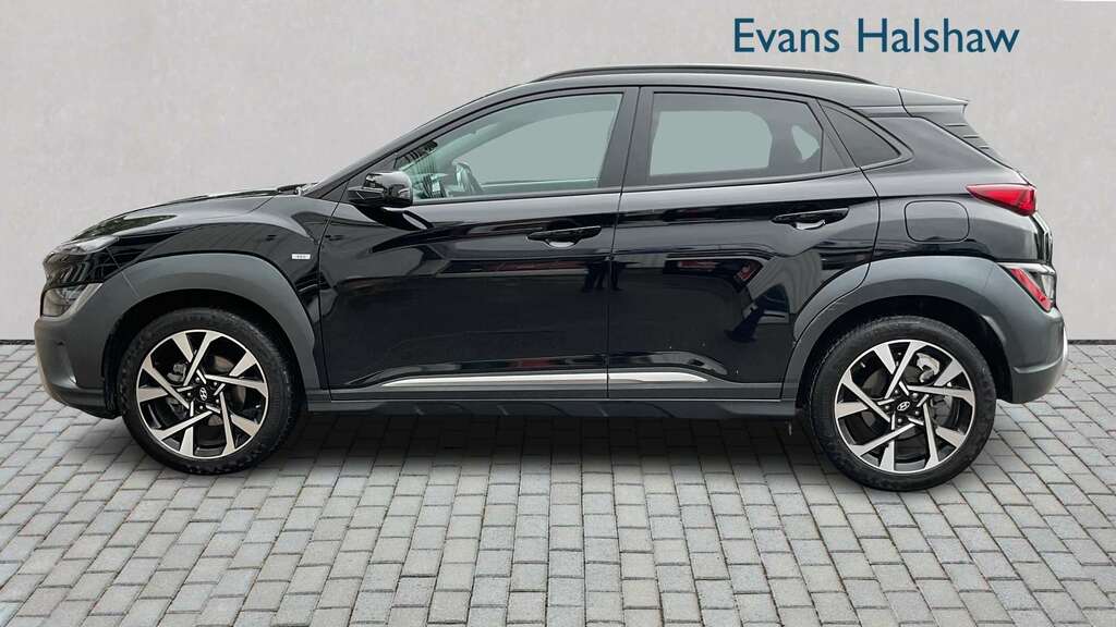 Hyundai Kona 1.0 Tgdi 48V Mhev Premium 2023 BT23HSD Black #3