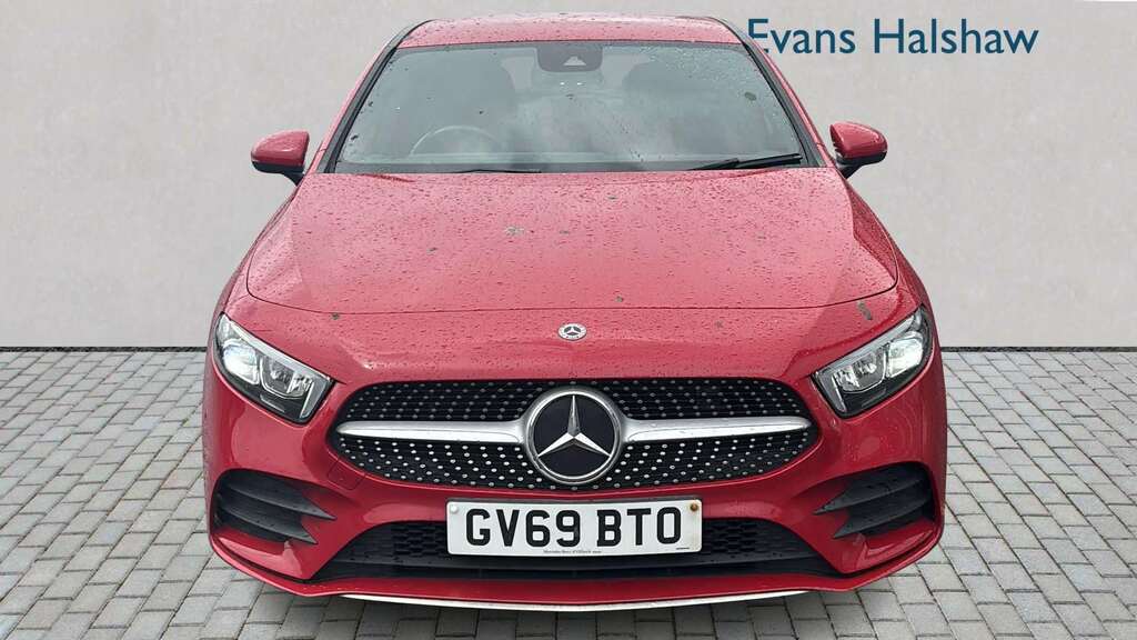 Mercedes-Benz A Class A180 Amg Line Executive 2019 GV69BTO Red #5