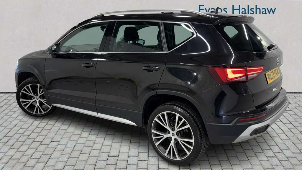Seat Ateca 2.0 Tdi 150 Xperience Lux 2023 Black #2