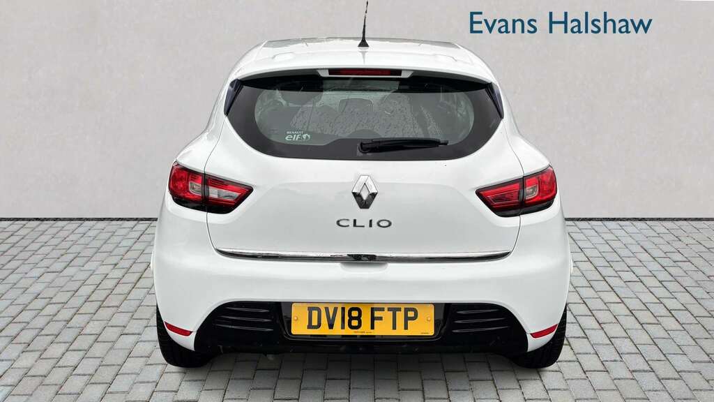 Renault Clio 1.2 16V Dynamique Nav 2018 DV18FTP White #5