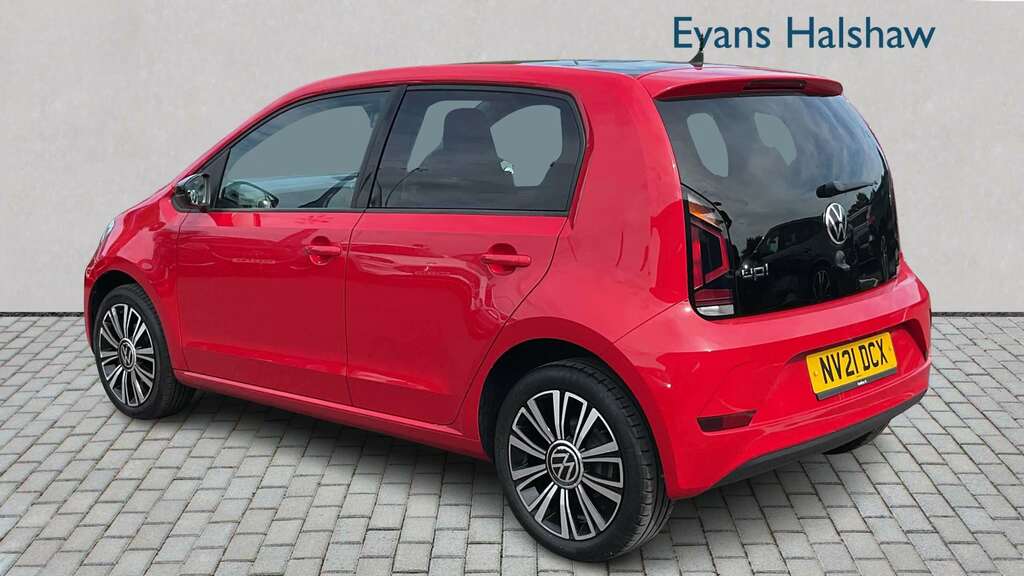 Volkswagen Up 1.0 65Ps Black Edition 2021 NV21DCX Red #2