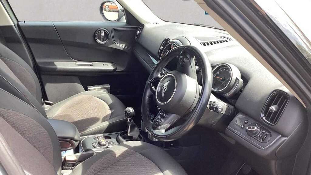 Mini Countryman 1.5 Cooper 2017 DN67VOM Grey #4