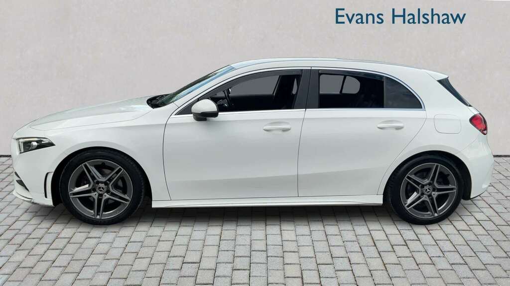Mercedes-Benz A Class A200 Amg Line 2019 KD19FMU White #3