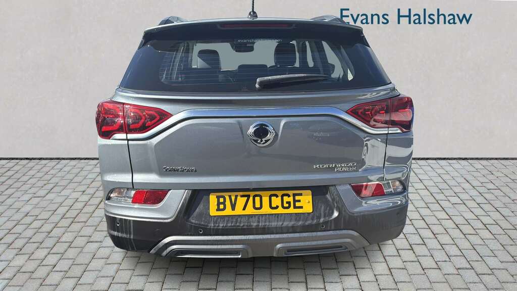 SsangYong Korando 1.6 D Pioneer 4X4 2020 Grey #4