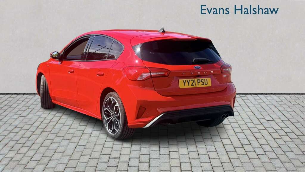 Ford Focus 1.0 Ecoboost Hybrid Mhev 155 St-line X Edition YY21PSU Red #2