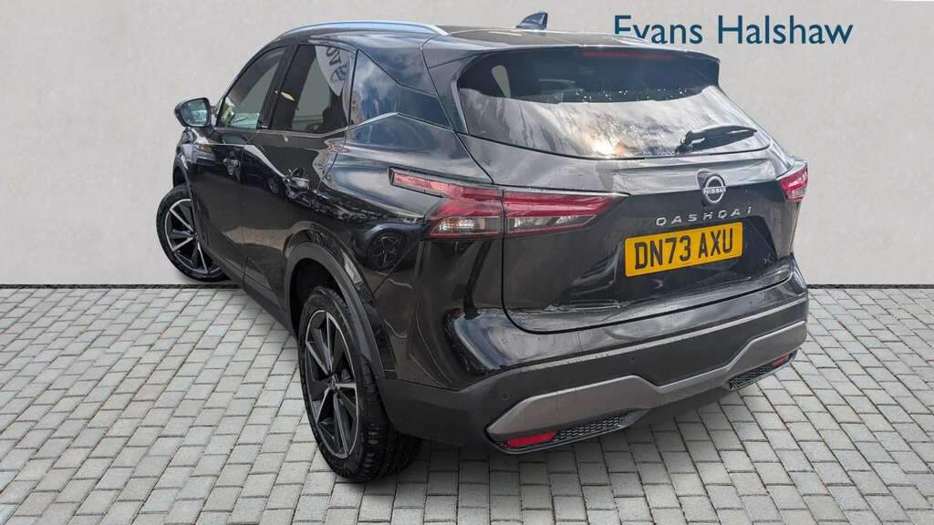 Nissan Qashqai 1.3 Dig-t Mh Tekna 2024 DN73AXU Black #6