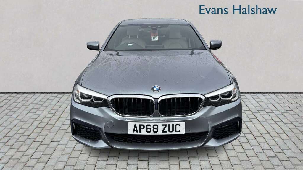 BMW 5 Series 530D M Sport 2019 AP68ZUC Blue #4