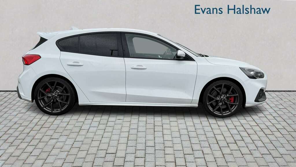 Ford Focus 2.3 Ecoboost St 2020 PJ70EWN White #5