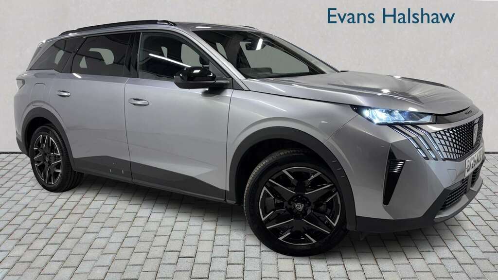 Peugeot 5008 1.2 Hybrid 136 Allure E-dsc6 2025 Grey