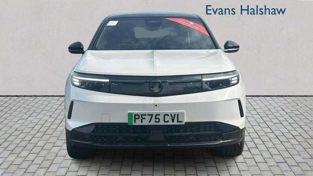 Vauxhall Grandland 157Kw Ultimate 73Kwh Panoramic Roof 202 PF75CVL White #4