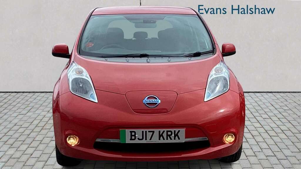 Nissan Leaf 80Kw Acenta 30Kwh 2017 BJ17KRK Red #5