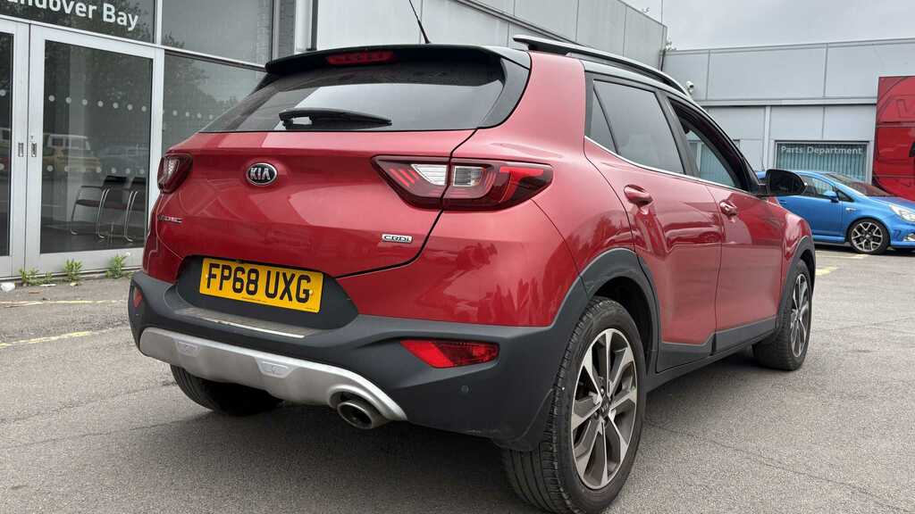Kia Stonic 1.6 Crdi First Edition 2018 FP68UXG Red #6