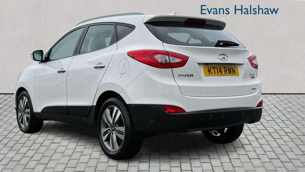 Hyundai Ix35 2.0 Crdi Premium Leather 2014 White #5