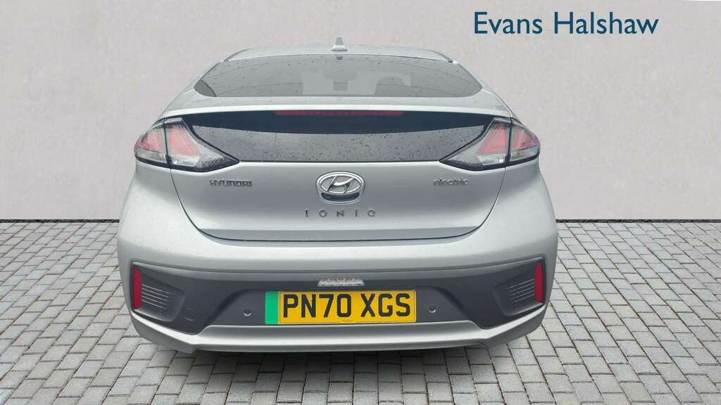 Hyundai Ioniq 100Kw Premium Se 38Kwh 2020 Silver #3