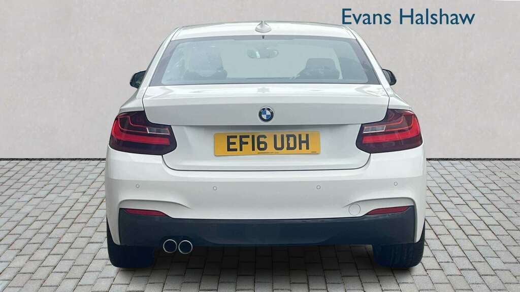BMW 2 Series 220D 190 Xdrive M Sport Nav Step 2016 EF16UDH White #4