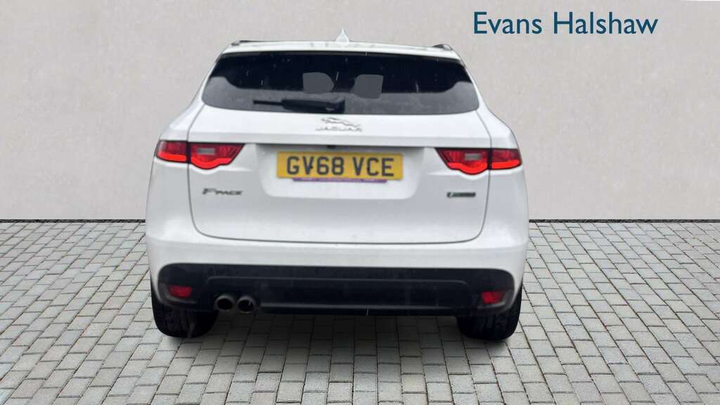 Jaguar F-Pace 2.0D 163 R-sport 2019 White #5