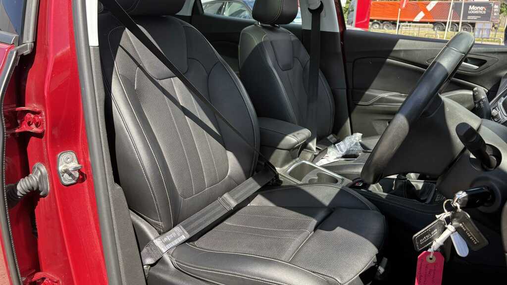 Vauxhall Grandland X 1.2 Turbo Elite Nav 2021 Red #6