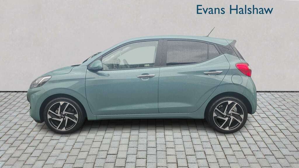Hyundai I10 1.0 63 Premium Nav 2025 FL25OTK Green #3