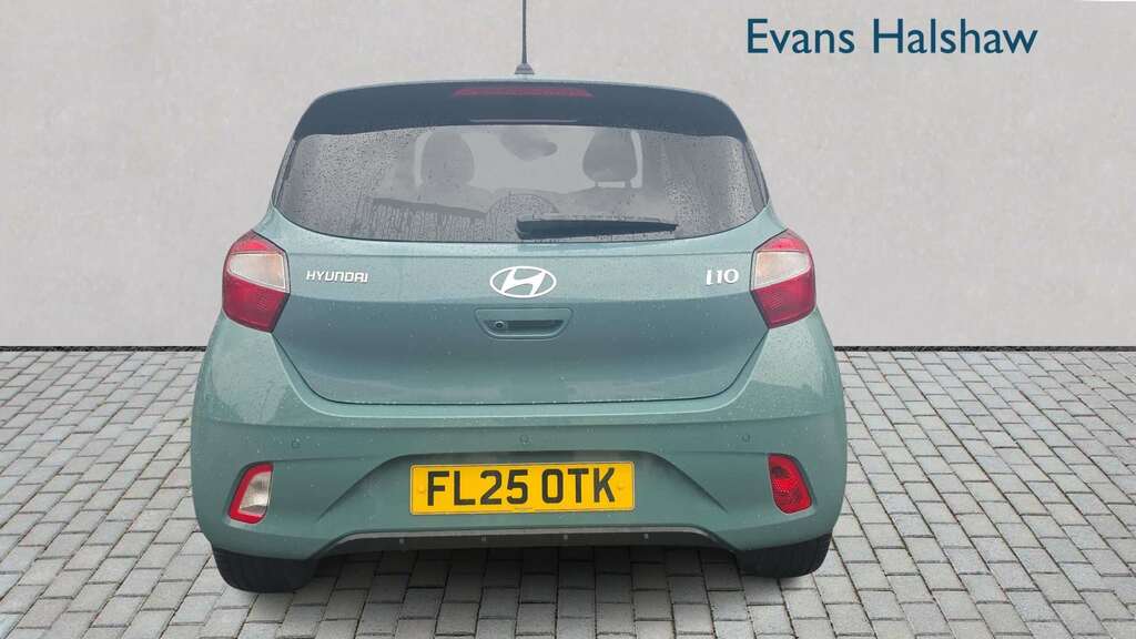 Hyundai I10 1.0 63 Premium Nav 2025 FL25OTK Green #5