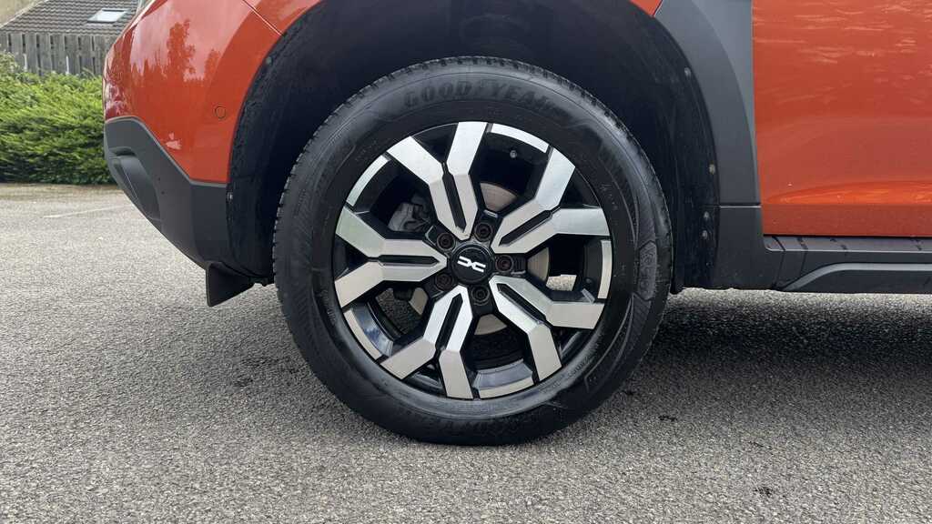 Dacia Duster 1.5 Blue Dci Journey 4X4 2023 NJ23JUX Orange #5