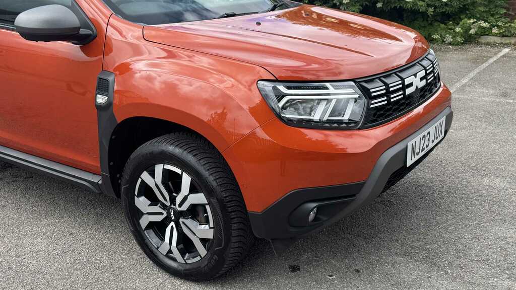 Dacia Duster 1.5 Blue Dci Journey 4X4 2023 NJ23JUX Orange #4
