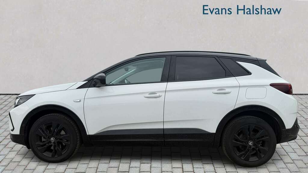 Vauxhall Grandland 1.6 Plug-in Hybrid Gs 2024 DP24GWD White #4