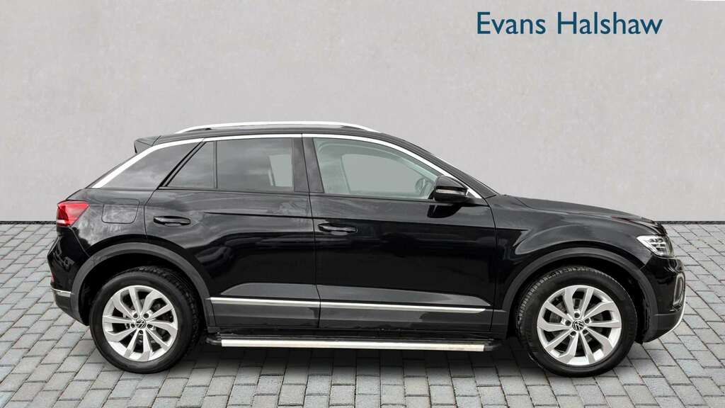 Volkswagen T-Roc 1.5 Tsi Style 2022 YF22KAE Black #5