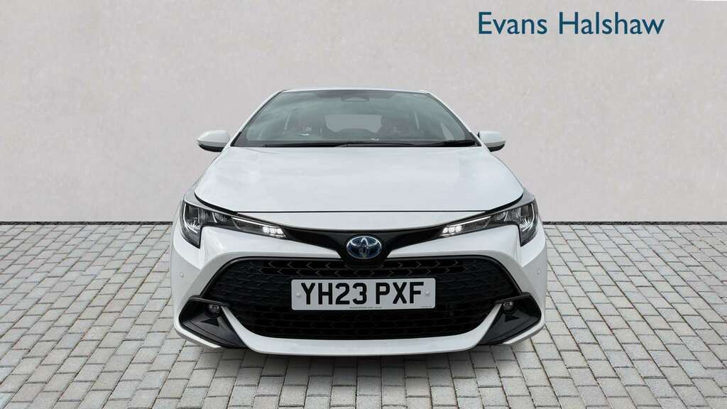 Toyota Corolla 1.8 Hybrid Icon Cvt 2023 YH23PXF White #2