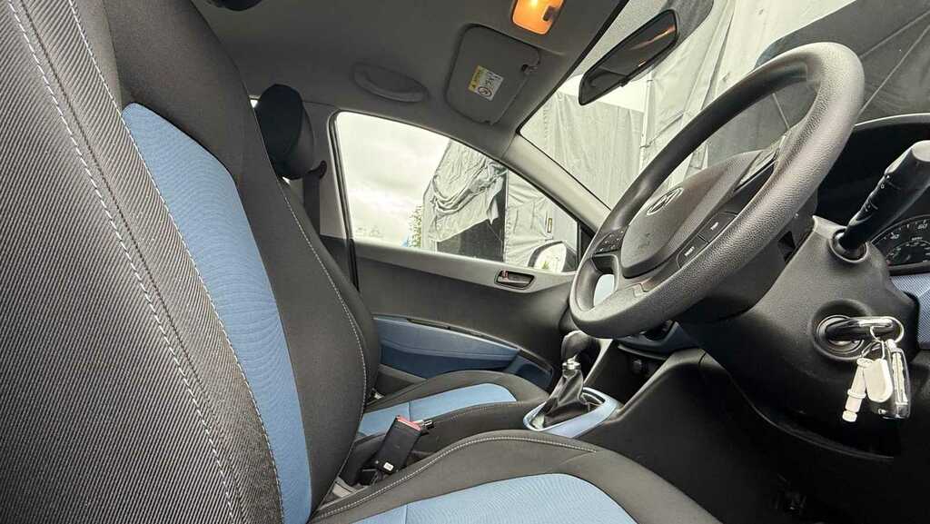 Hyundai I10 1.0 Se 2015 YR15NBG Grey #6