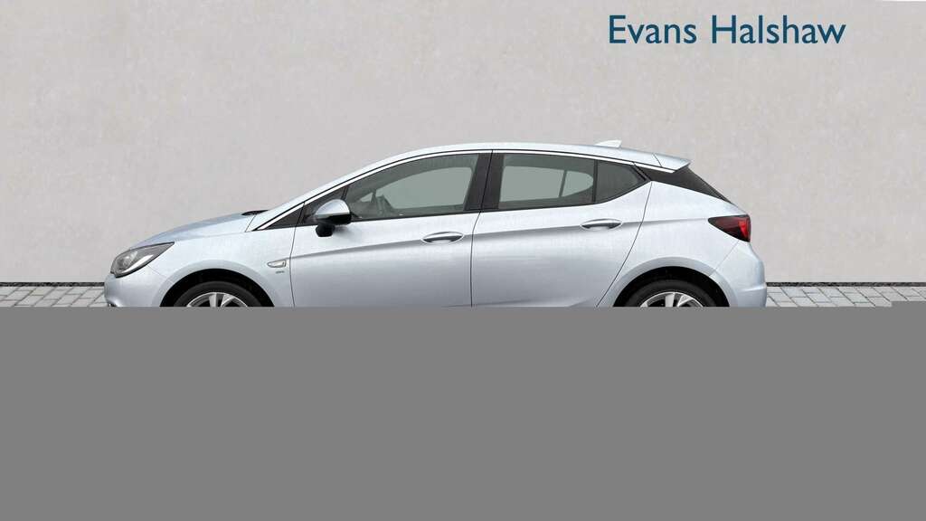 Vauxhall Astra 1.4T 16V 150 Sri Nav 2017 SL67WCO Silver #2