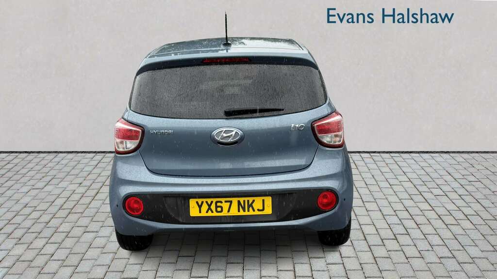 Hyundai I10 1.2 Premium Se 2017 Blue #3