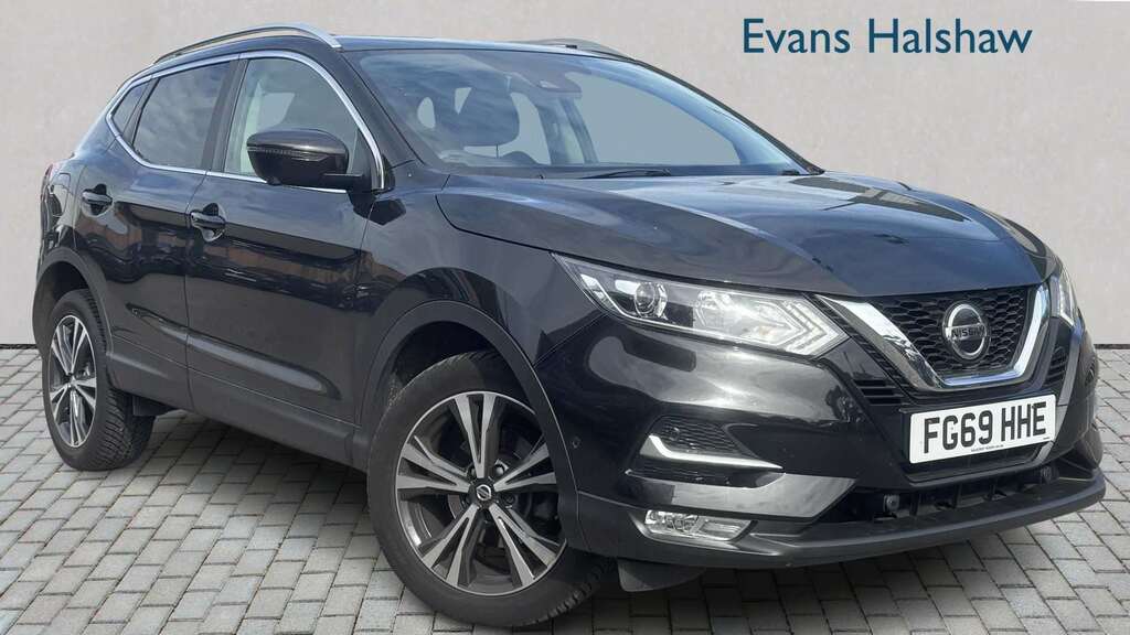 Nissan Qashqai 1.3 Dig-t N-connecta 2019 Black