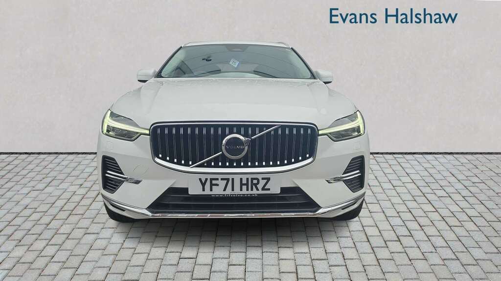 Volvo XC60 2.0 T6 Recharge Phev Inscription Awd 2021 YF71HRZ White #4