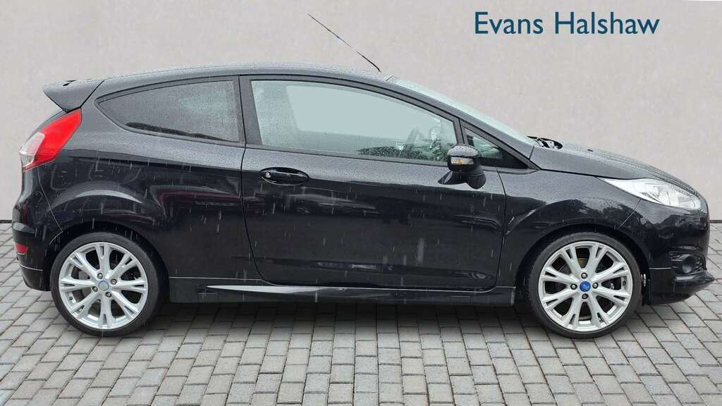 Ford Fiesta 1.0 Ecoboost 125 Zetec S 2015 Black